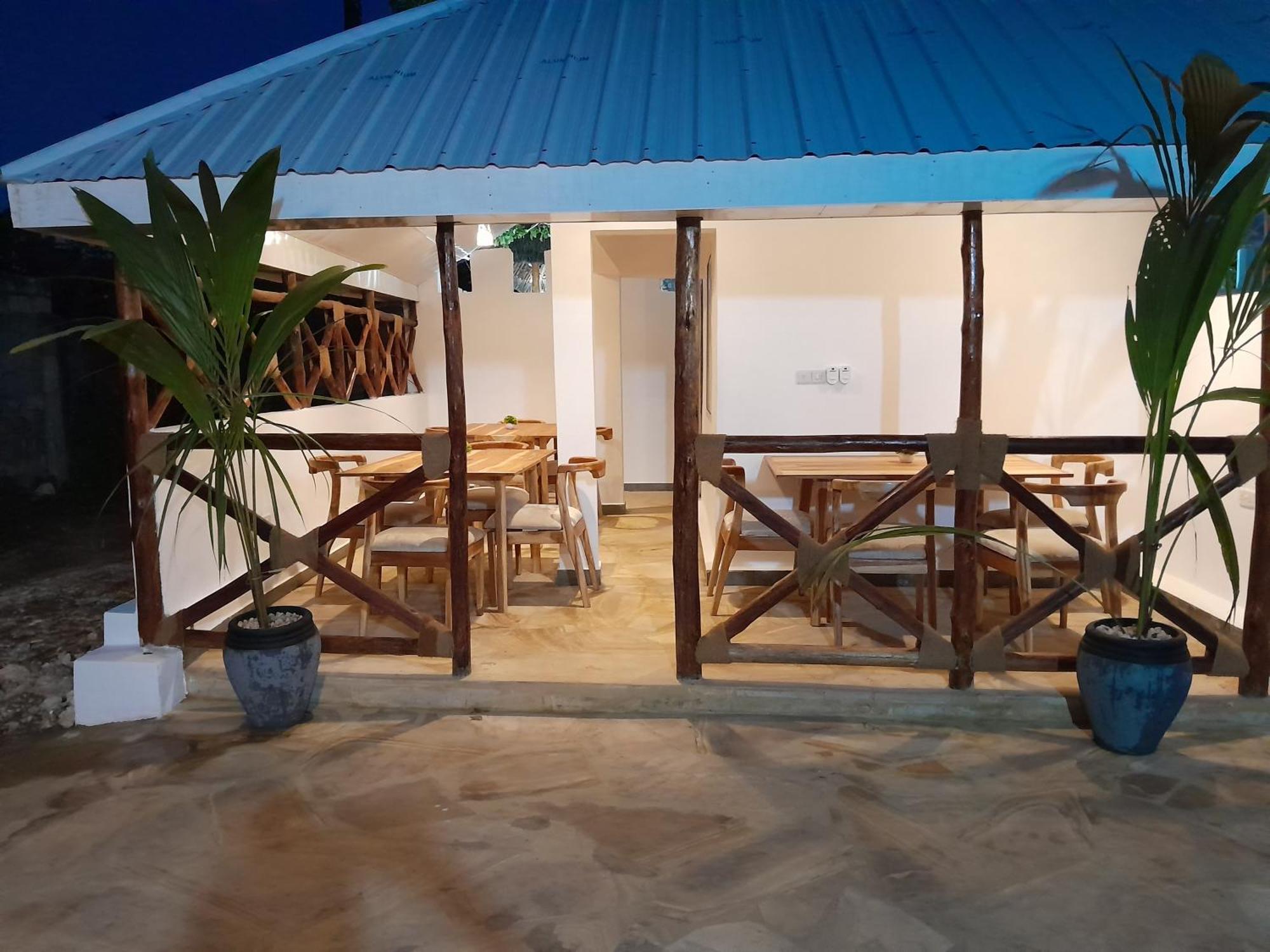 Diamond White Resort Nungwi Exteriör bild