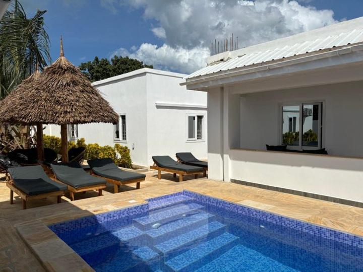 Diamond White Resort Nungwi Exteriör bild